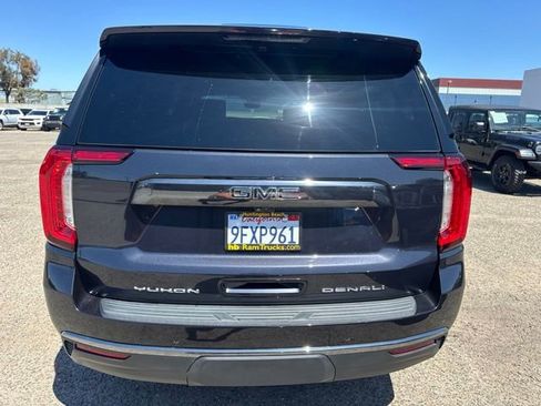 Used 2023 GMC Yukon XL Denali Ultimate AWD/4WD image 6