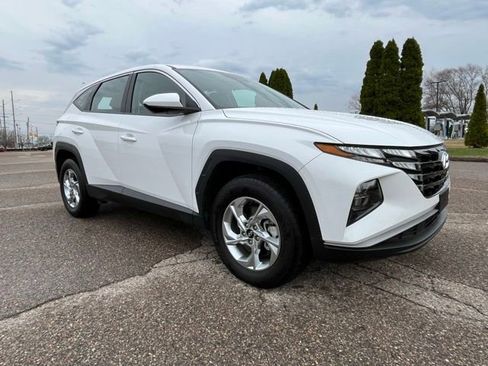 Used 2024 Hyundai Tucson SE AWD/4WD image 7