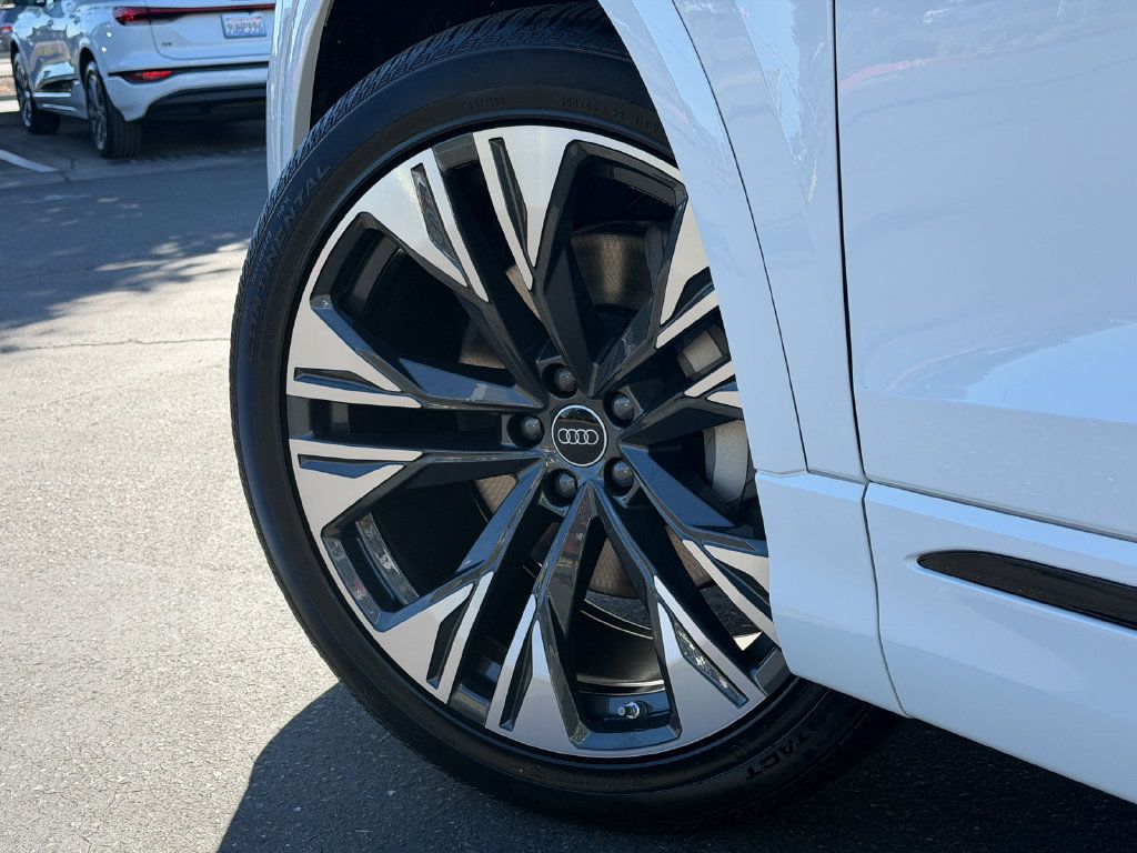 New 2026 Audi Q8 Premium Plus AWD/4WD image 12