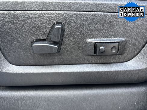 Used 2020 RAM 3500 Laramie w/ Night Edition image 13