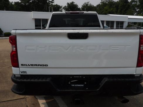 Used 2023 Chevrolet Silverado 2500 W/T w/ WT Convenience Package AWD/4WD image 4