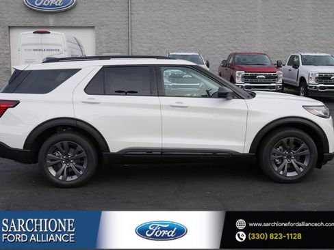 New 2026 Ford Explorer Active w/ Active Comfort Package image 1