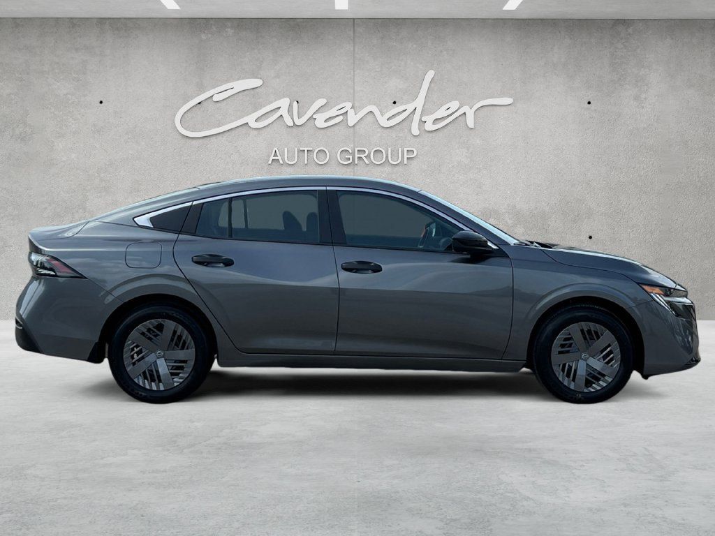 Used 2026 Nissan Sentra S w/ S Cold Weather Package FWD image 17