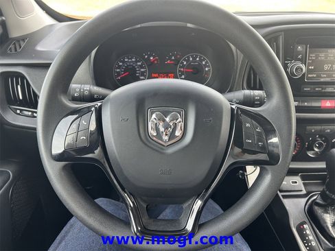 Used 2022 RAM ProMaster City Tradesman image 11