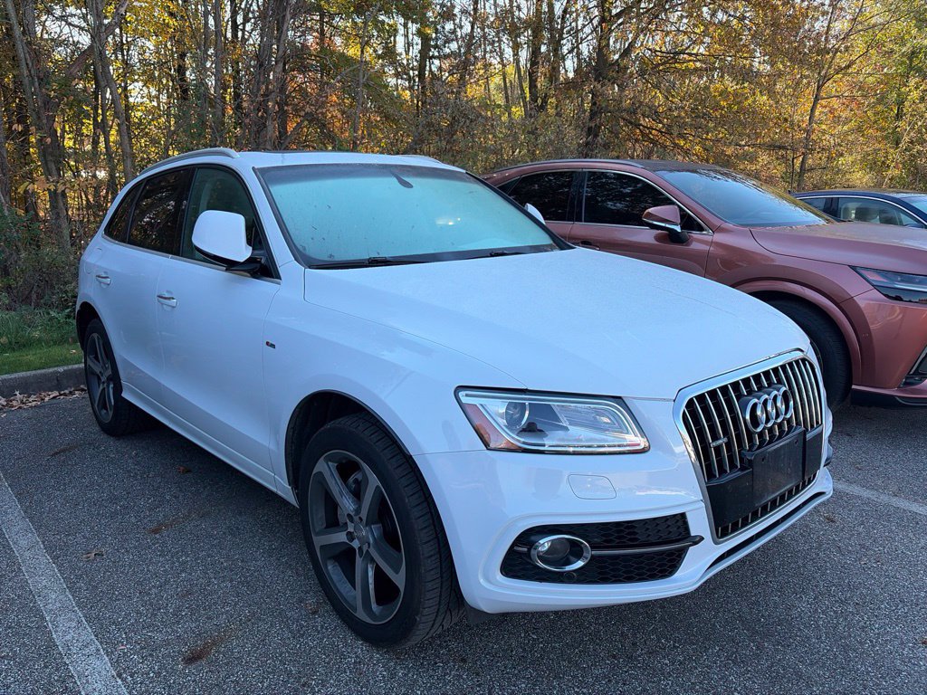 Used 2016 Audi Q5 3.0T Premium Plus w/ Technology Package AWD/4WD image 3