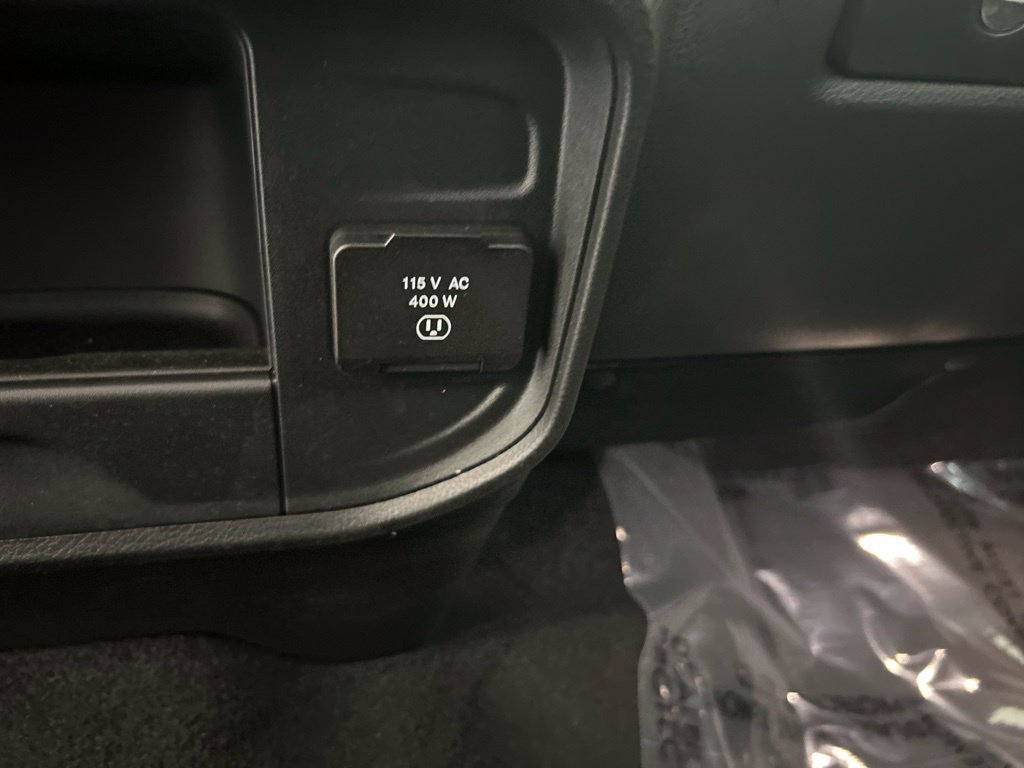 Used 2026 RAM 2500 Laramie AWD/4WD image 55