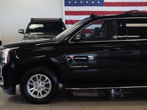 Used 2018 GMC Yukon XL SLT AWD/4WD image 20