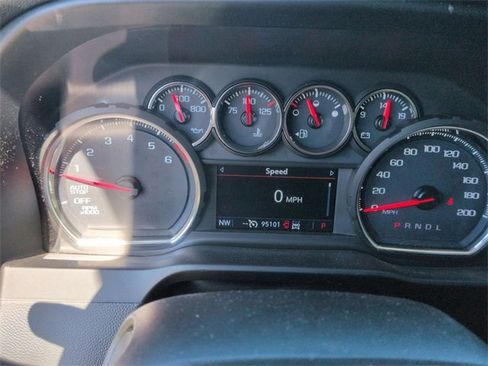 Used 2019 Chevrolet Silverado 1500 LTZ image 11