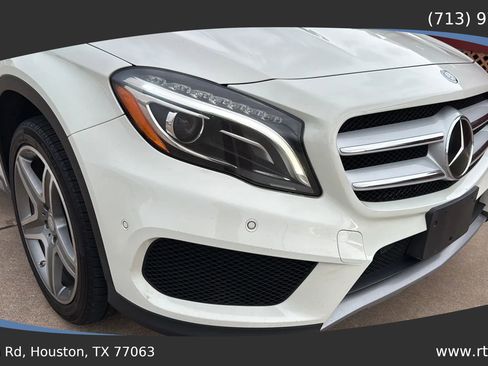 Used 2015 Mercedes-Benz GLA 250 4MATIC image 13