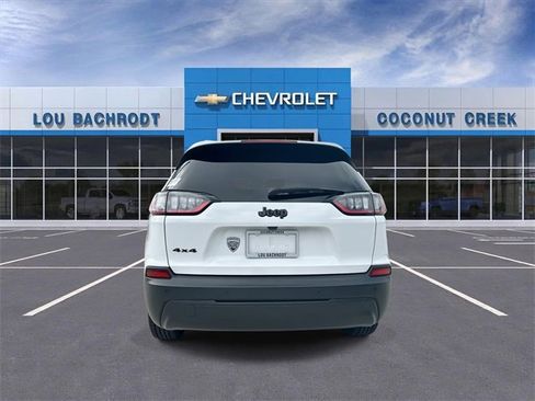 Used 2023 Jeep Cherokee Altitude Lux image 7