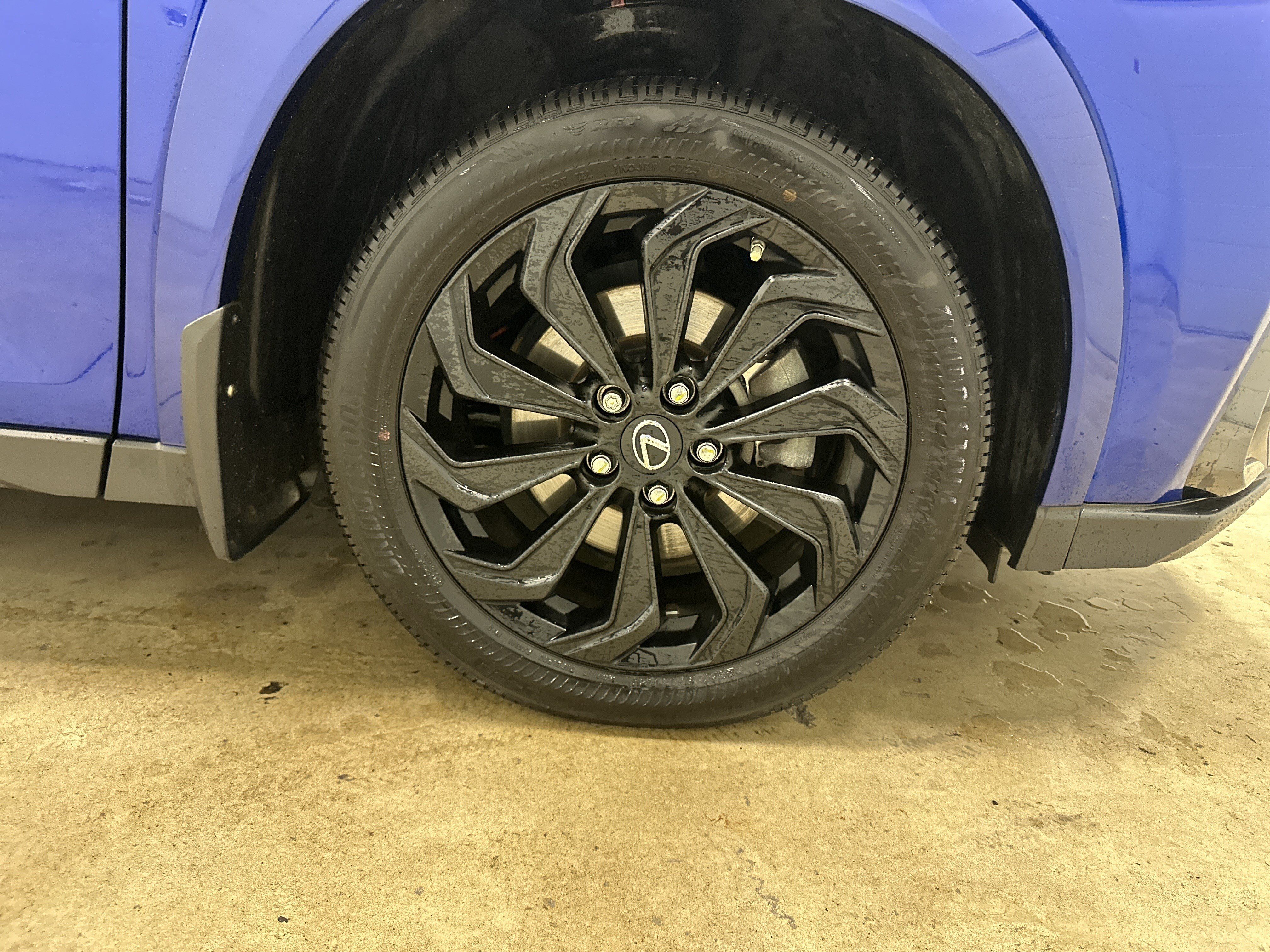 Certified 2024 Lexus UX 250h F Sport FWD image 13