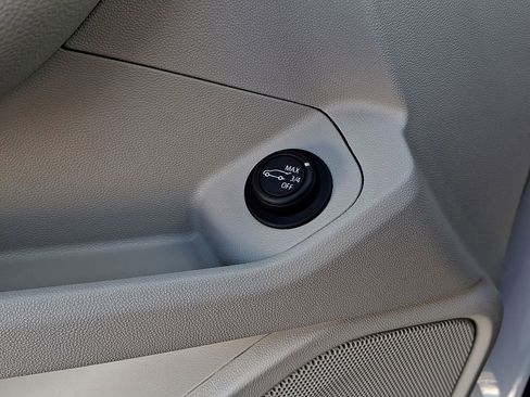 Used 2021 GMC Terrain Denali w/ Denali Premium Package image 27