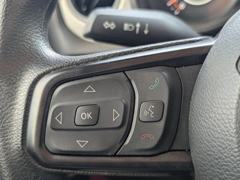 Used 2025 Jeep Wrangler Unlimited Sport AWD/4WD image 14