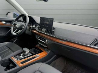 Used 2023 Audi Q5 2.0T Premium w/ Convenience Package AWD/4WD video 2