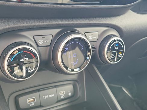 New 2026 Hyundai Venue SEL image 26