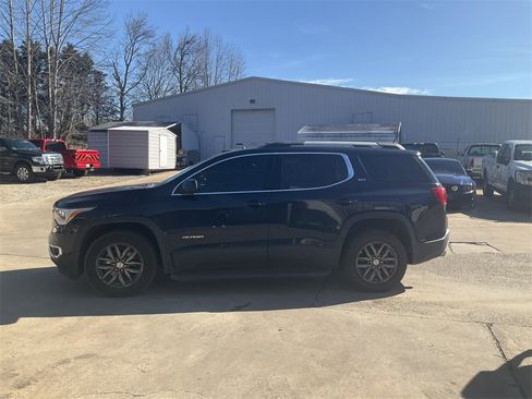 Used 2017 GMC Acadia SLT image 8