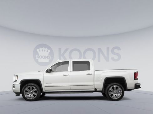 Used 2017 GMC Sierra 1500 Denali w/ Denali Ultimate Package AWD/4WD image 2
