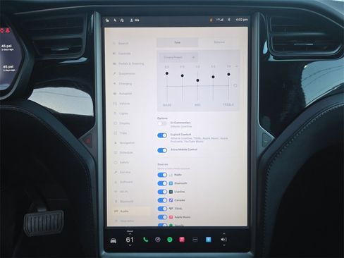 Used 2018 Tesla Model X 75D image 34