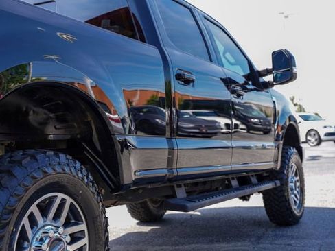 Used 2018 Ford F250 Lariat w/ Lariat Value Package AWD/4WD image 33