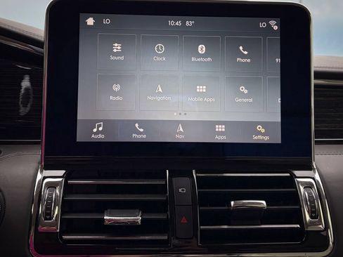 Used 2018 Lincoln Navigator L Black Label AWD/4WD image 16