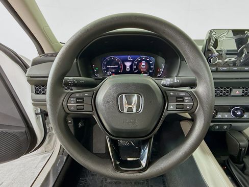 New 2025 Honda Accord LX image 9