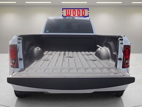 New 2026 RAM 3500 Big Horn AWD/4WD image 10