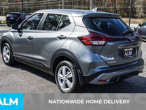 Used 2025 Nissan Kicks Play S image 4
