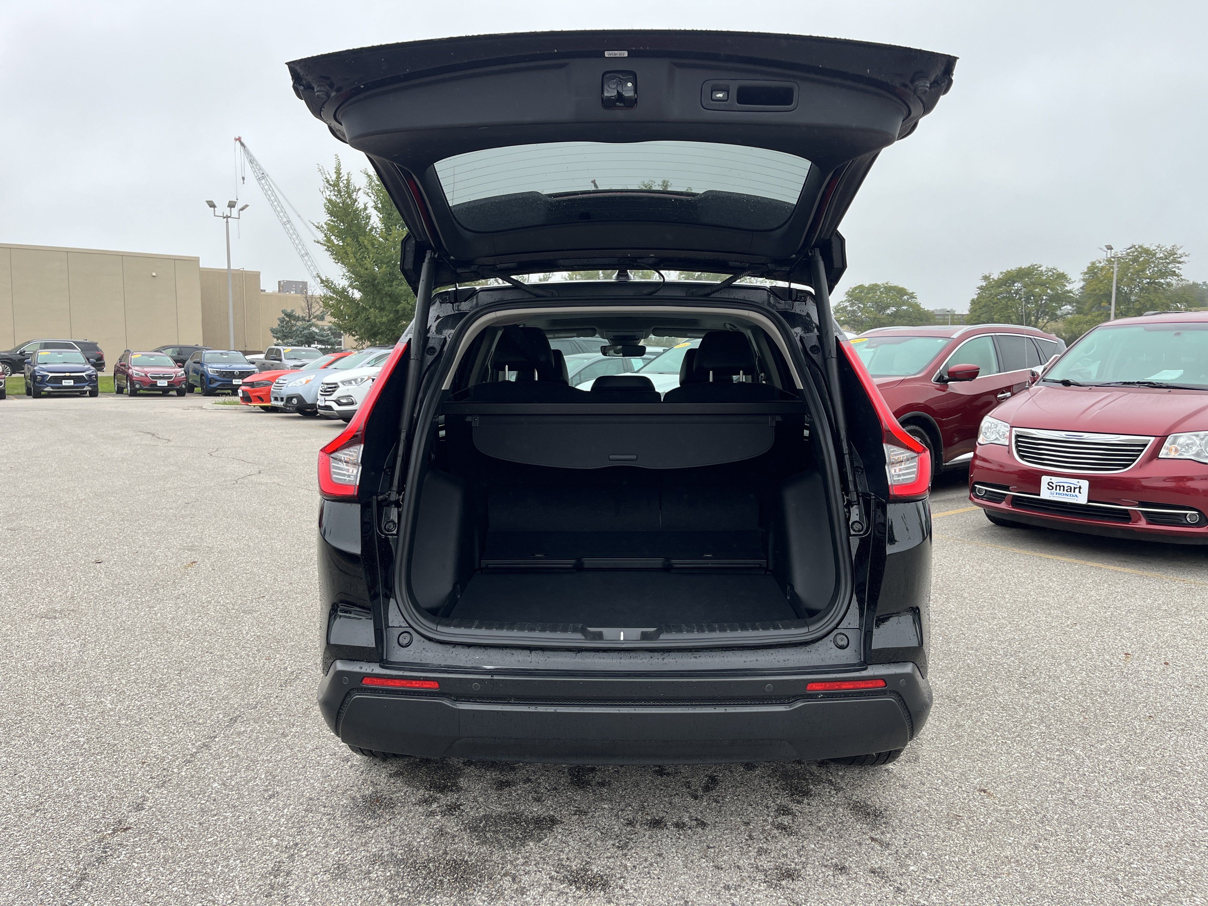 Used 2024 Honda CR-V EX-L image 11
