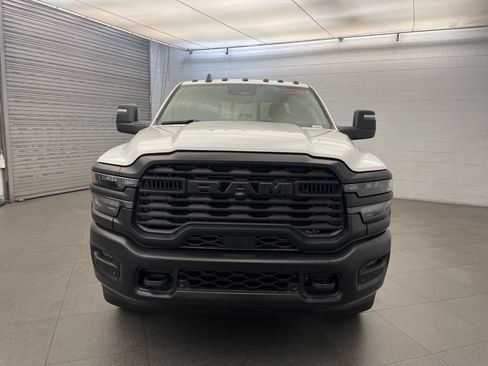 New 2026 RAM 3500 Tradesman AWD/4WD image 6