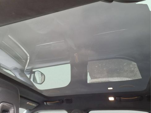 Used 2022 Rivian R1T Adventure AWD/4WD image 24