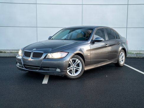 Used 2008 BMW 328i 328i image 1
