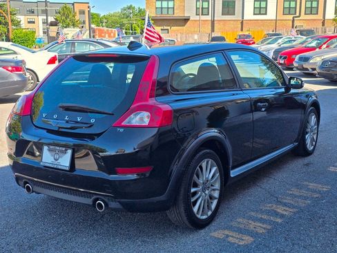 Used 2011 Volvo C30 T5 FWD image 4