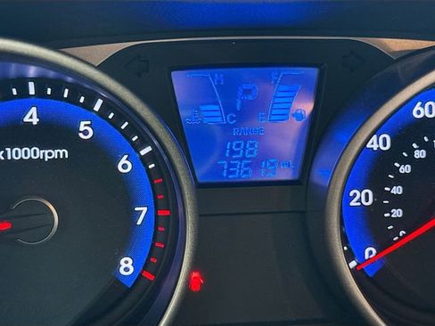 Used 2015 Hyundai Tucson Limited w/ Option Group 03 image 13