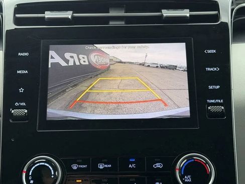 Used 2023 Hyundai Tucson SEL image 9