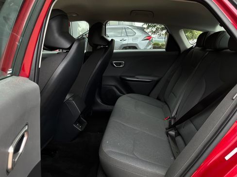 Used 2025 Kia K4 FWD image 11