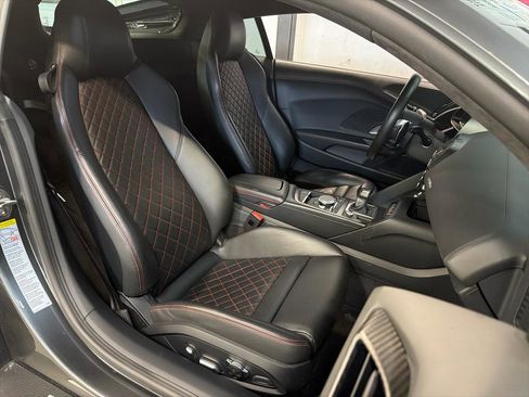 Used 2017 Audi R8 V10 plus image 16