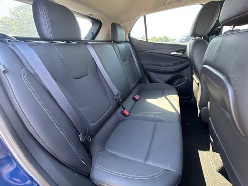 Used 2023 Buick Encore GX Preferred w/ Cold Weather Comfort Package FWD image 29