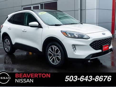 Used 2022 Ford Escape SEL w/ Technology Package image 1