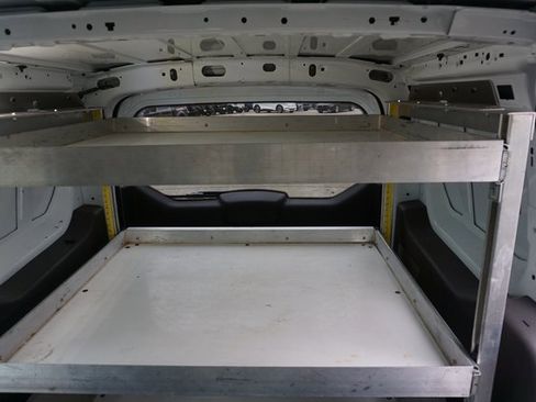 Used 2020 Ford Transit Connect XLT image 18