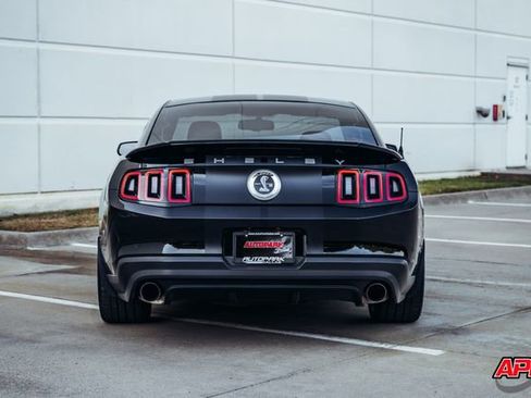 Used 2010 Ford Mustang Shelby GT500 image 15