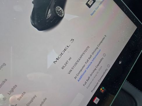 Used 2023 Tesla Model 3 Standard Range RWD image 10