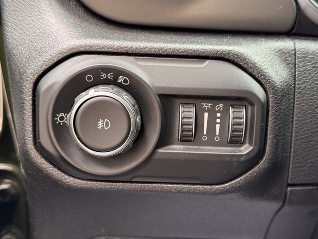 Used 2021 Jeep Wrangler Unlimited Sport AWD/4WD image 30