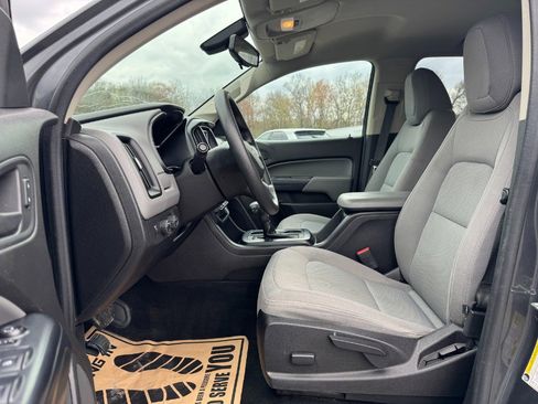 Used 2016 Chevrolet Colorado W/T w/ WT Convenience Package AWD/4WD image 15
