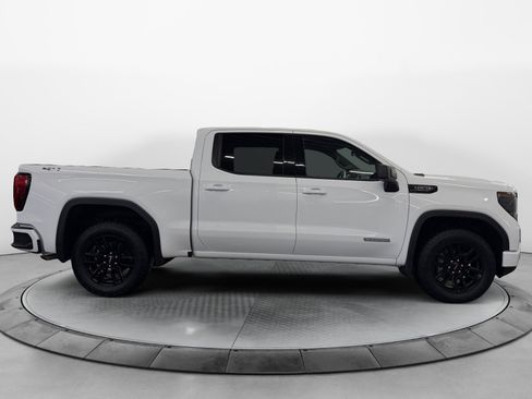Used 2025 GMC Sierra 1500 Elevation w/ Preferred Package AWD/4WD image 2
