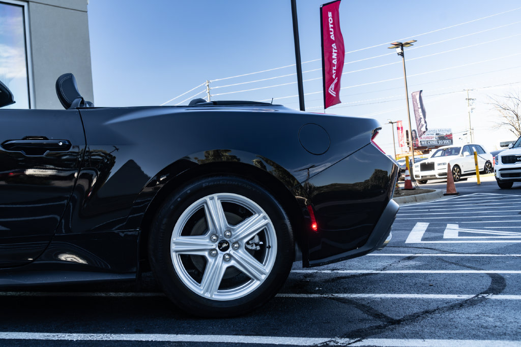 Used 2026 Ford Mustang Premium RWD image 18