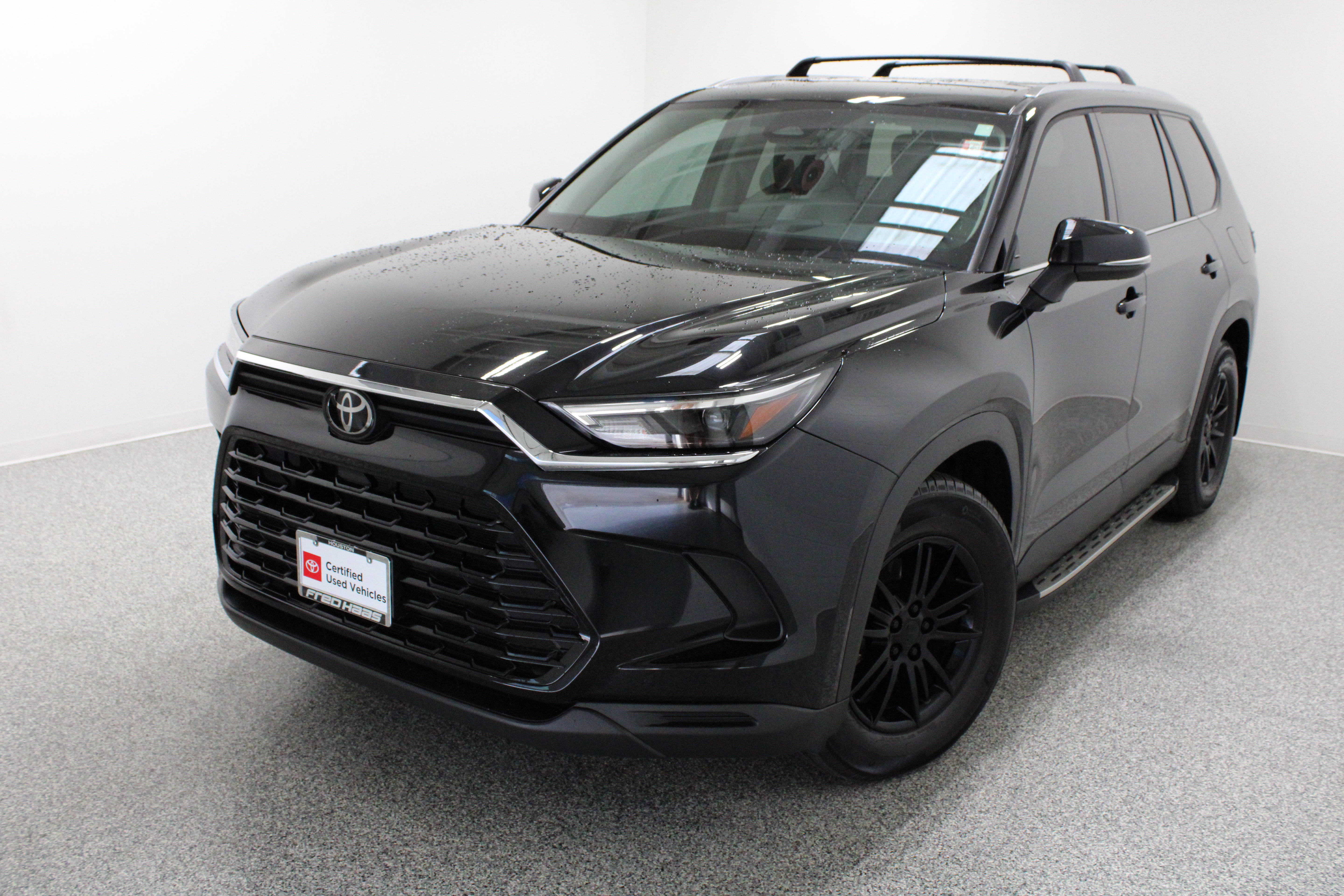 Used 2026 Toyota Grand Highlander AWD image 2