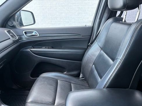 Used 2019 Jeep Grand Cherokee Limited AWD/4WD image 22
