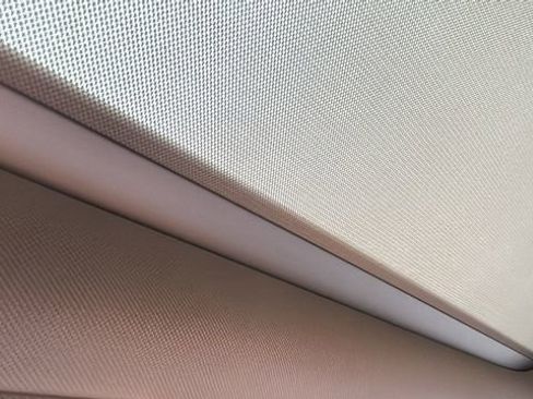 Used 2022 Volvo XC60 B5 Momentum image 25