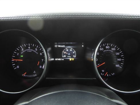 Used 2019 Ford Mustang GT image 10