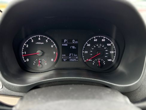 Used 2021 Hyundai Accent SE image 14